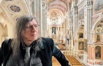 „Mākslas darbi rodas mokās”. Meistara Kulakova indulgence