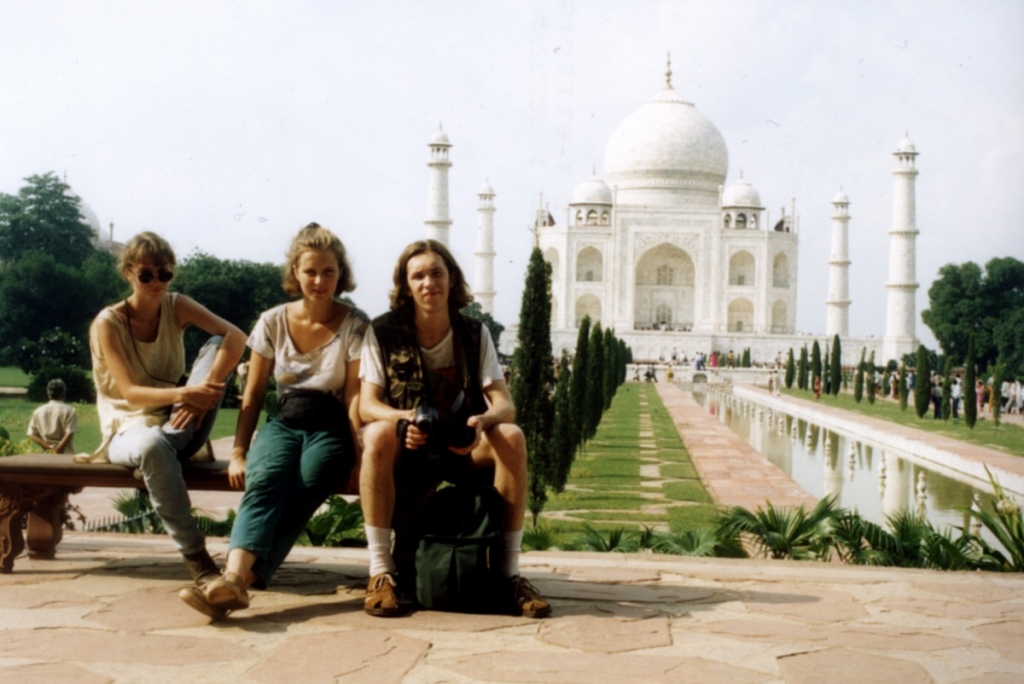Indijā, pie Tadž-Mahala mauzoleja, 1996