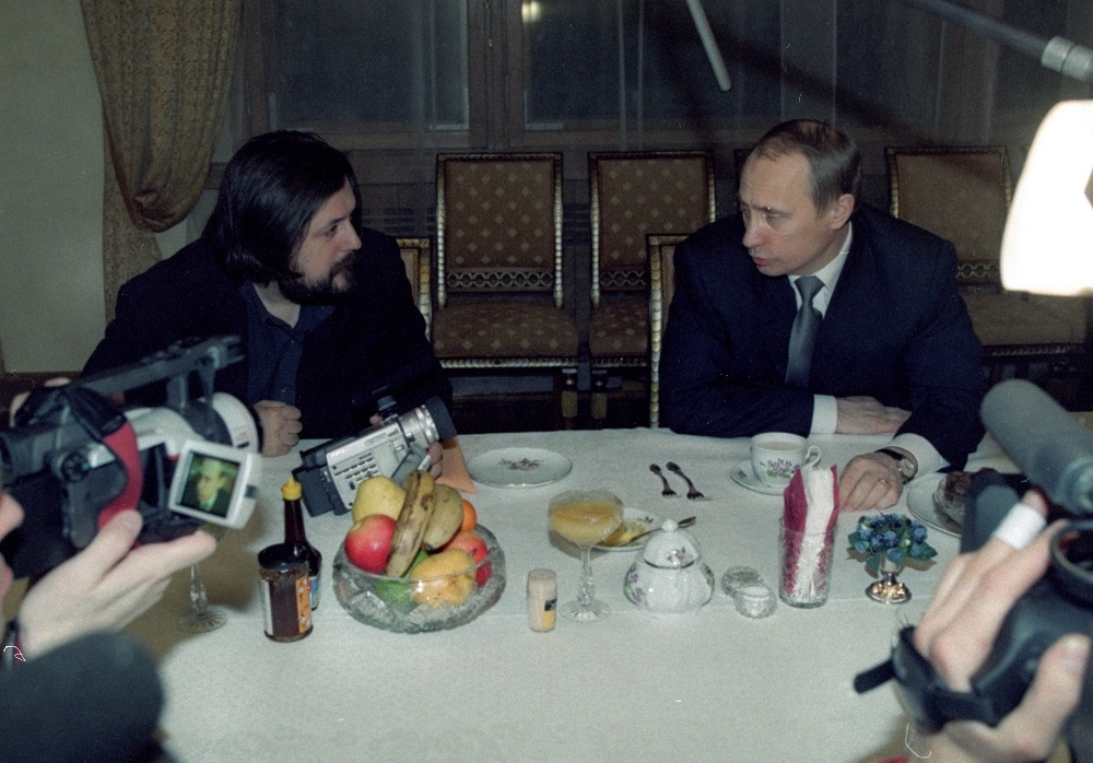 Vitālijs Manskis un Vladimirs Putins 2000. gada martā. Foto: Jurijs Feklistovs