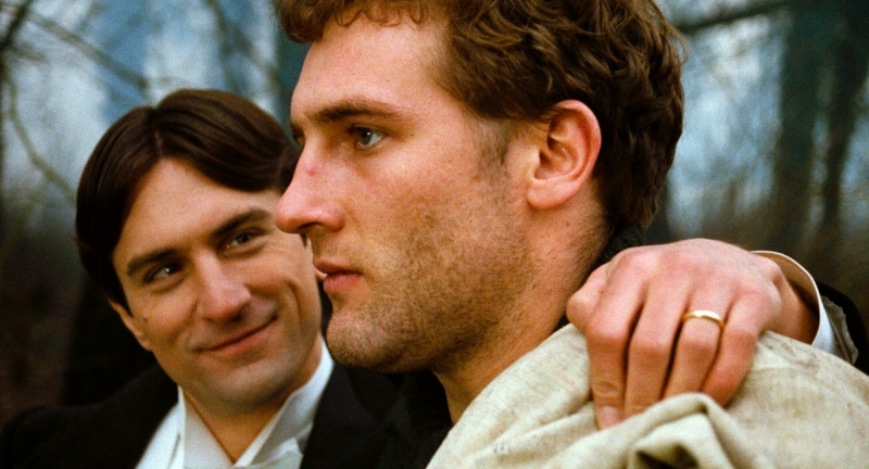 Roberts de Niro un Žerārs Depardjē filmā "1900 / Novecento" (1976)