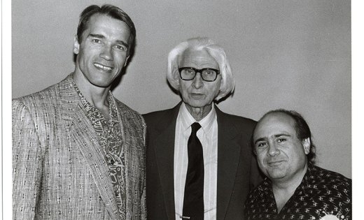 Anšlavs Eglītis 1988. gadā ar Deniju de Vito un Arnoldu Švarcnēgeru. RTMM