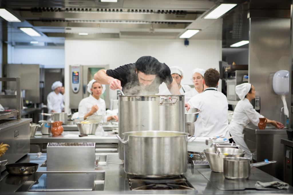 Top kādas no "Culinary Zinema" vakariņām