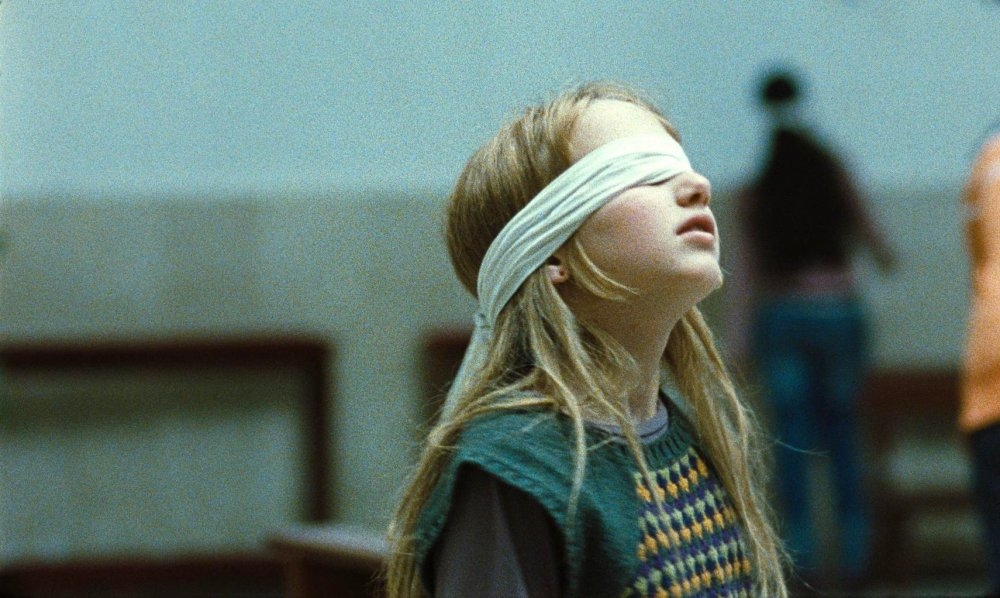 Kadrs no filmas "Dievišķais ķermenis / Corpo celeste" (2011)