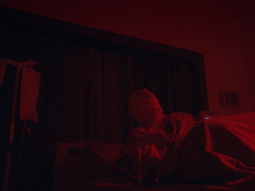 Kadrs no Kristiāna Riekstiņa filmas "Eva" (2018)