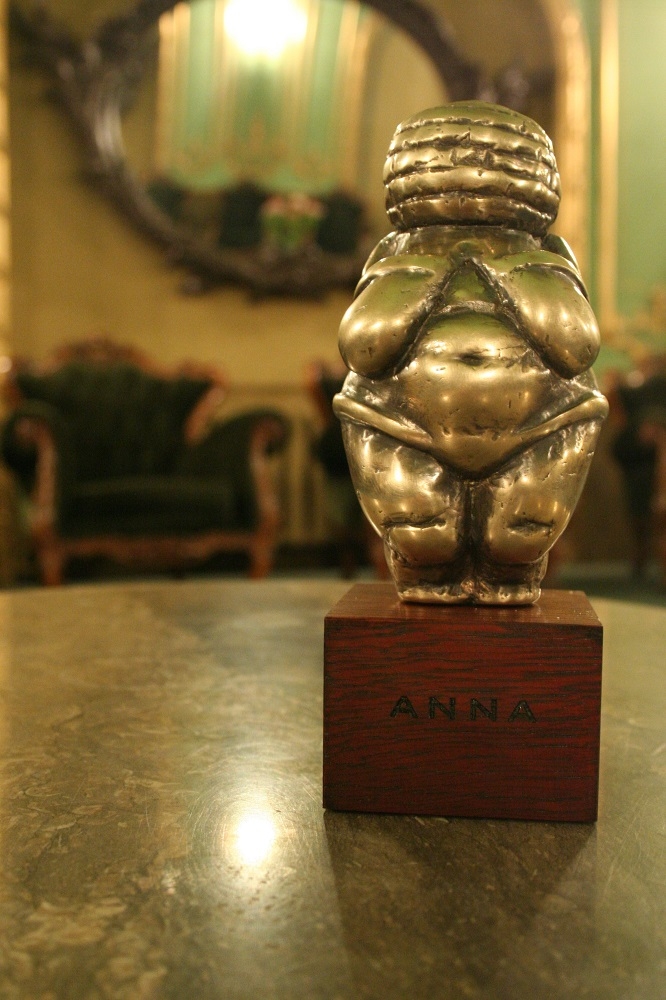 Festivāla balva - Anna