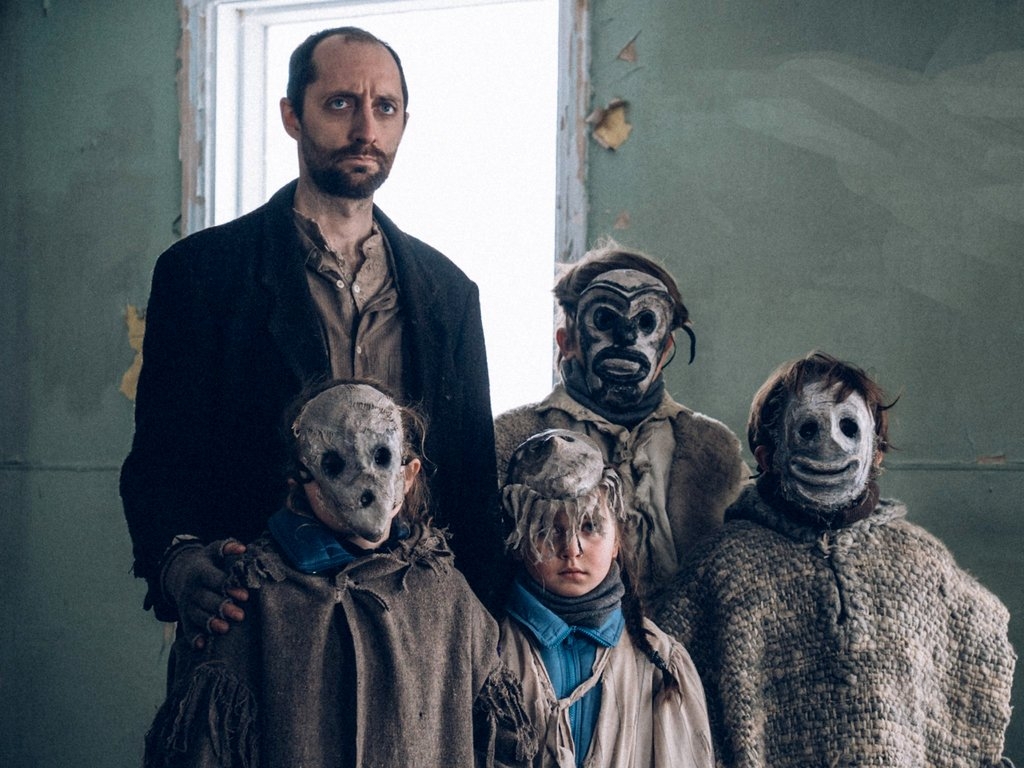 Kadrs no filmas "Spoku pilsētas antoloģija"