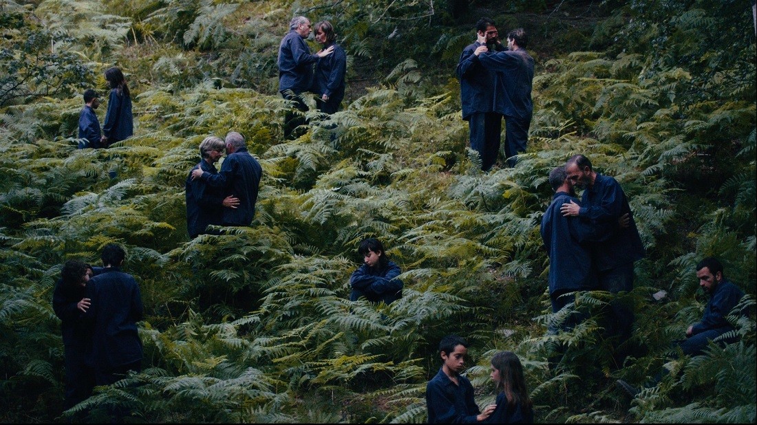 Kadrs no filmas "Human Hibernation"