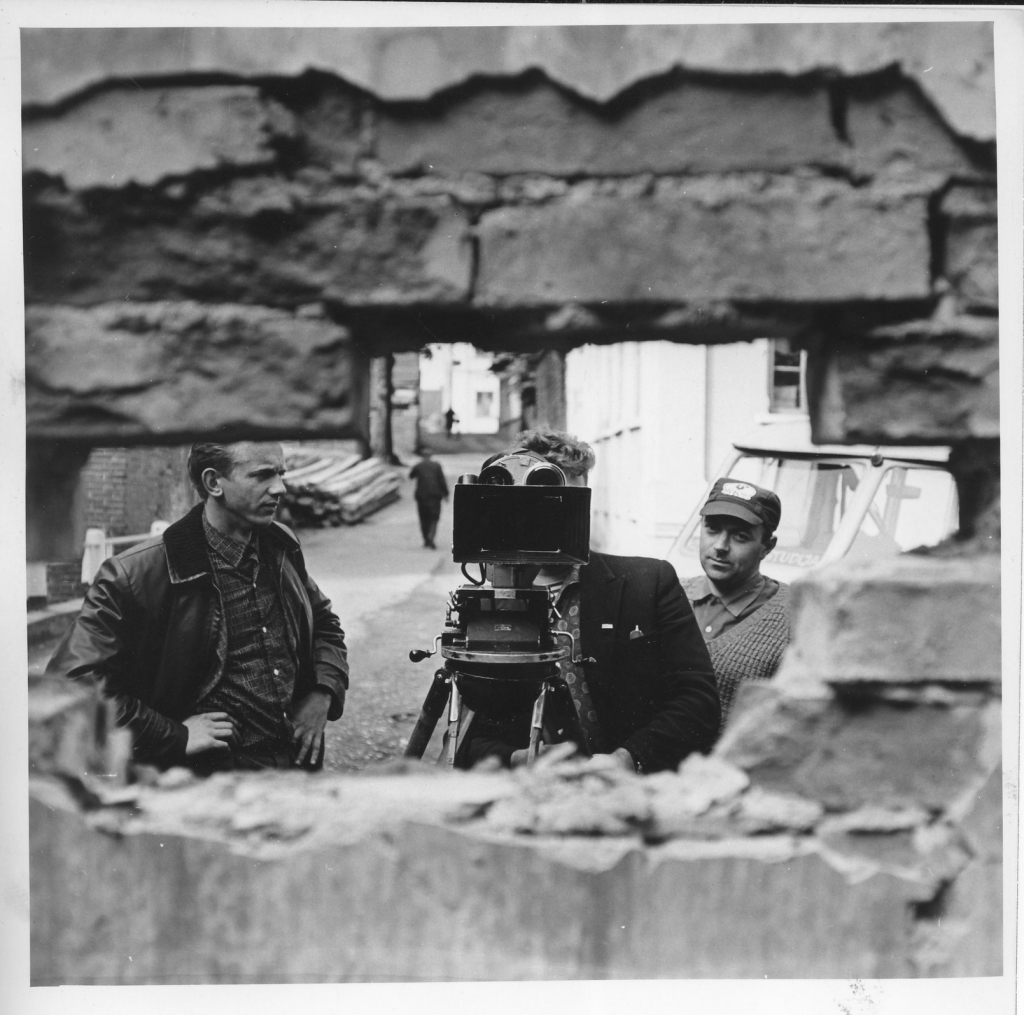 Filmas "Kuldīgas freskas" uzņemšanas laikā, 1966. gads. Foto: Aivars Čakste