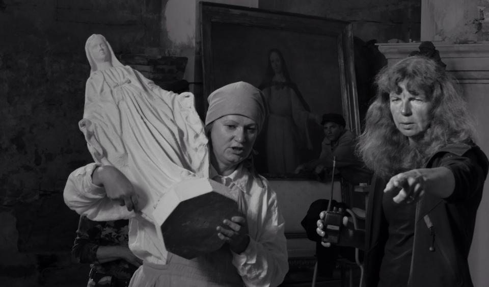 Filma "Ausma", darba moments