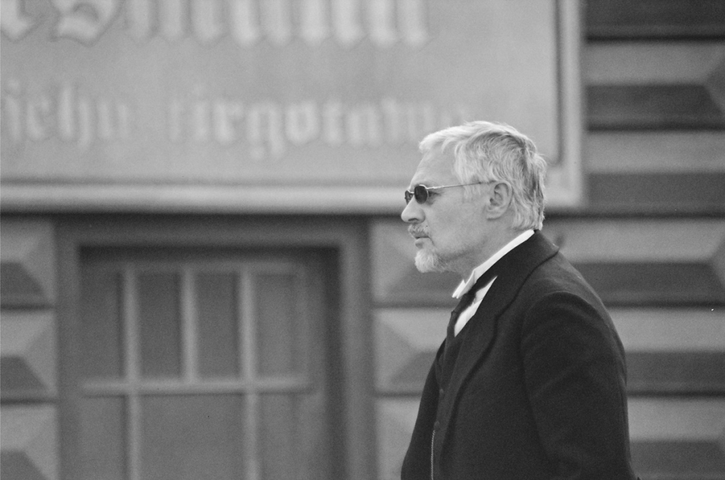 Pēteris Krilovs (politiķis Niedre) filmā "Rīgas sargi" (2007)