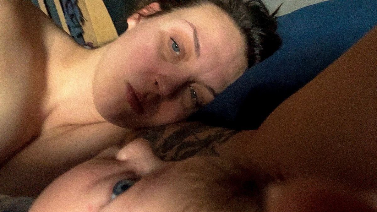 Kadrs no Katrīnas Birkenbergas filmas "Postpartum"
