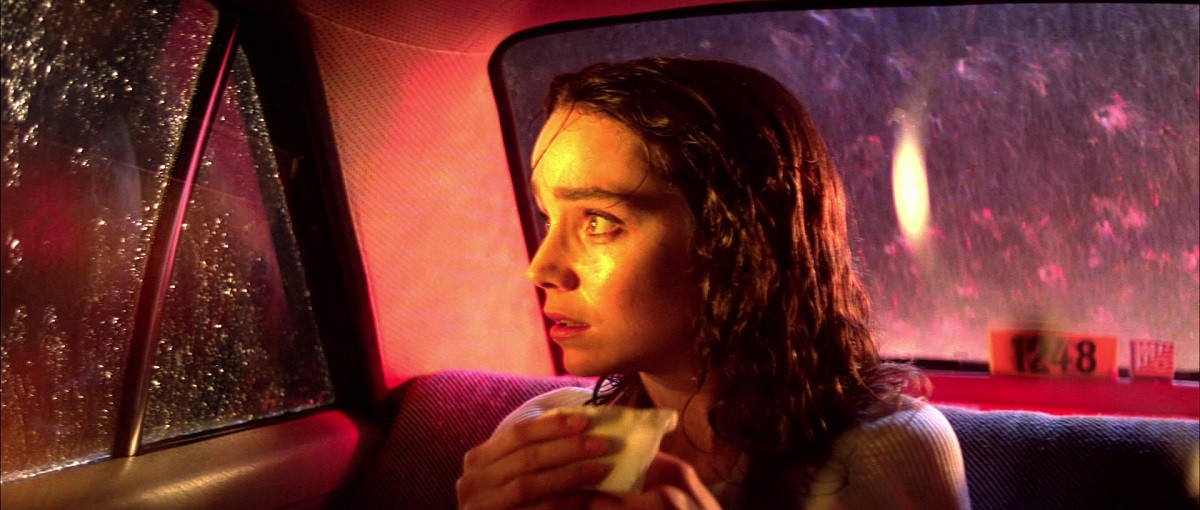 Kadrs no filmas "Nopūtas / Suspiria" (1977)