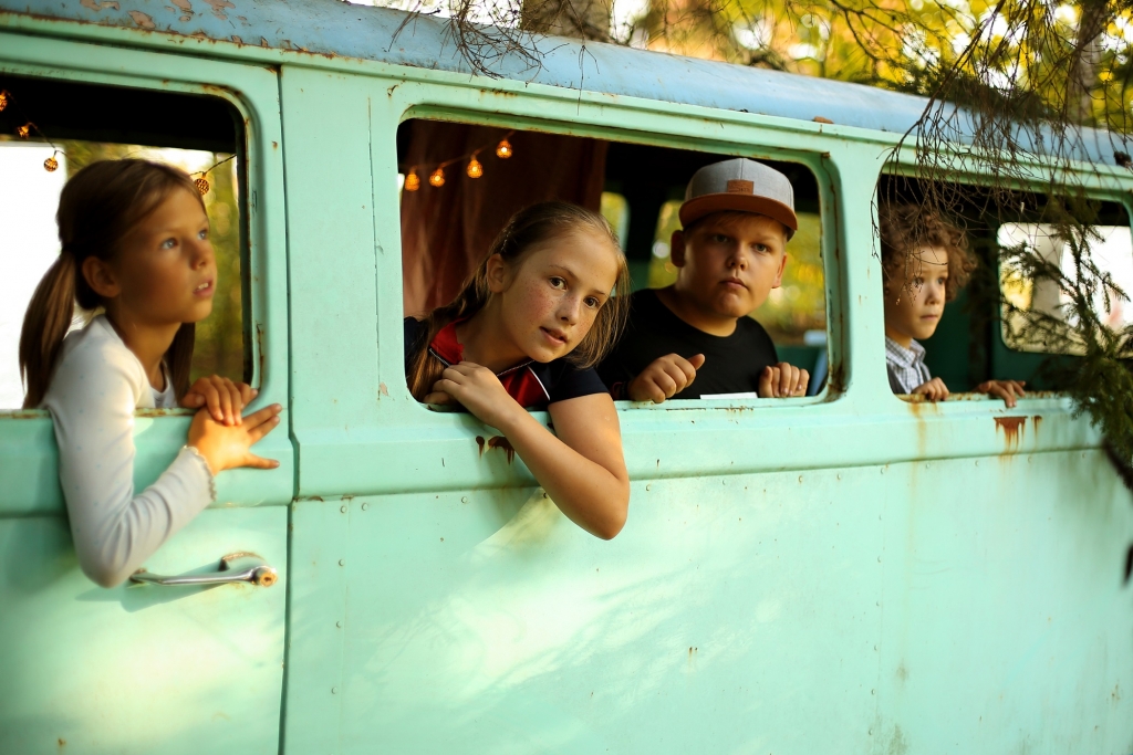Kadrs no topošās filmas "Vecā dārza noslēpums"