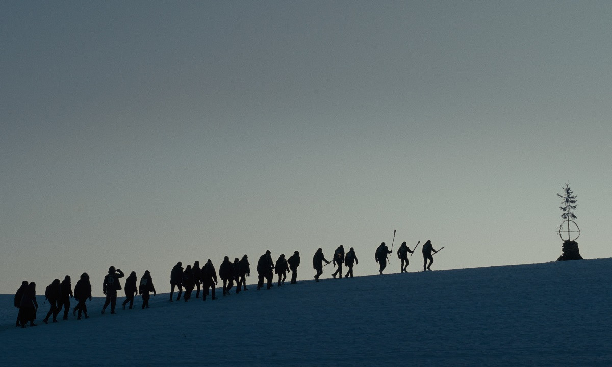 Kadrs no filmas "Vilki / Wolves"