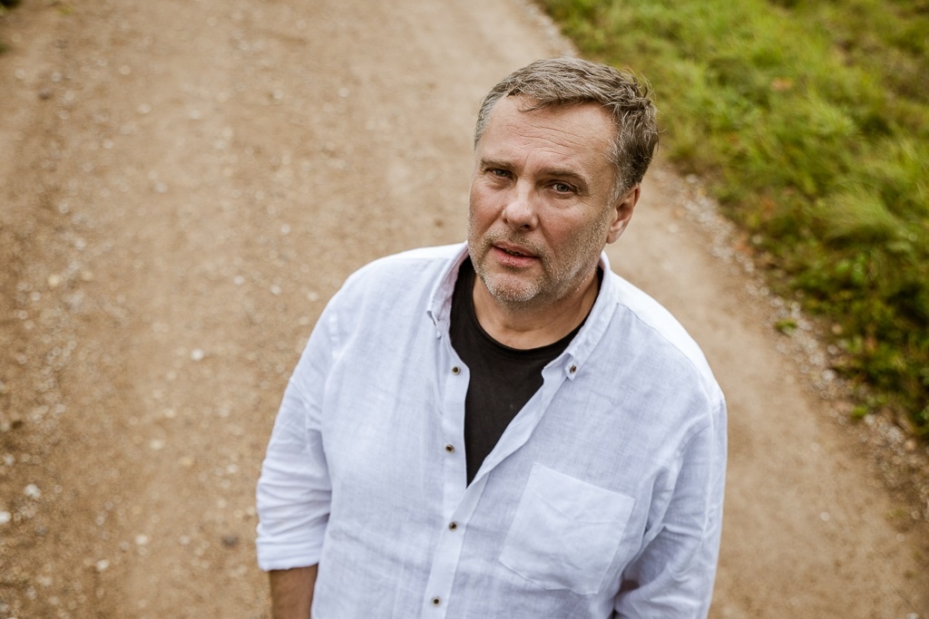 2020. gads, filmas "Zem viena karoga" uzņemšana. Foto: Agnese Zeltiņa